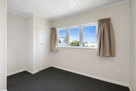 Photo of property in 55 Momorangi Crescent, Redwood, Christchurch, 8051