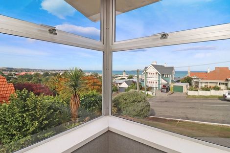 Photo of property in 16 Ure Street, South Hill, Oamaru, 9400
