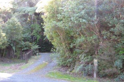 Photo of property in 70 Hauraki Terrace, Pukawa Bay, Turangi, 3381