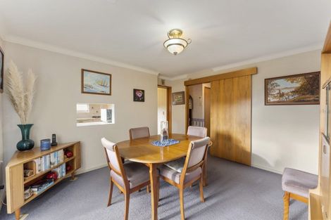 Photo of property in 14 Haast Close, Kelson, Lower Hutt, 5010
