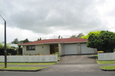 Photo of property in 201 Walter Strevens Drive, Conifer Grove, Takanini, 2112