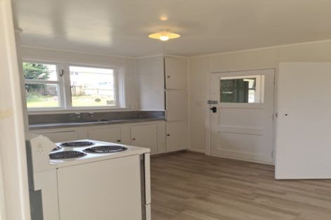 Photo of property in 35 Bedford Street, Cannons Creek, Porirua, 5024