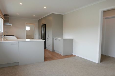Photo of property in 77 Gray Avenue, Paraparaumu Beach, Paraparaumu, 5032
