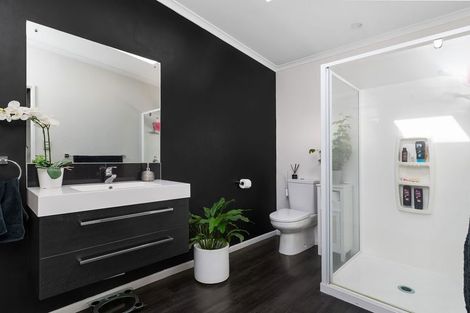 Photo of property in 12 Braddon Street, Addington, Christchurch, 8024