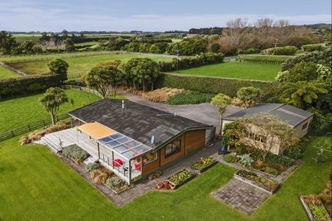 Photo of property in 52 Surrey Hill Road, Kaitake, New Plymouth, 4374