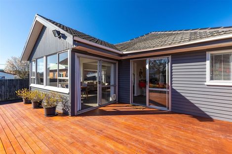 Photo of property in 289 Westminster Street, Mairehau, Christchurch, 8013