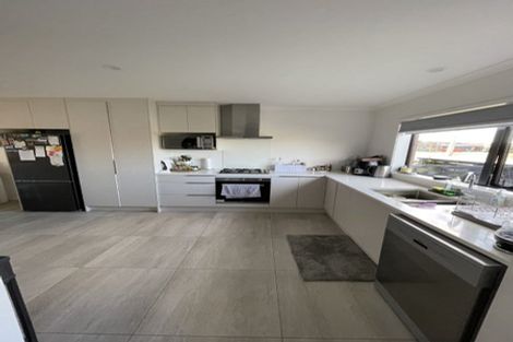 Photo of property in 252b Porchester Road, Takanini, 2112