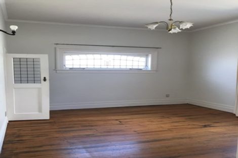 Photo of property in 7a Hawker Street, Mount Victoria, Wellington, 6011