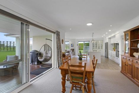 Photo of property in 814 Halkett Road, West Melton, Christchurch, 7671