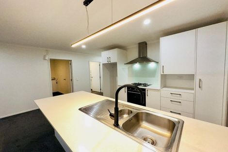 Photo of property in 7 Kapowai Boulevard, Takanini, 2112