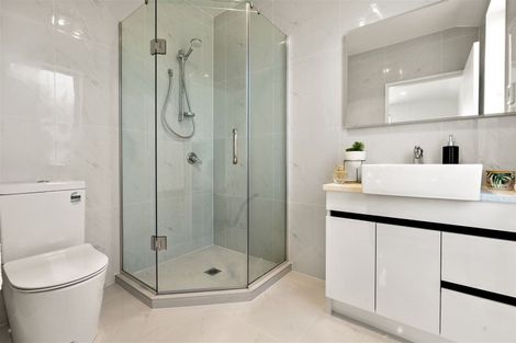 Photo of property in 17 Leatherwood Road, Takanini, 2110