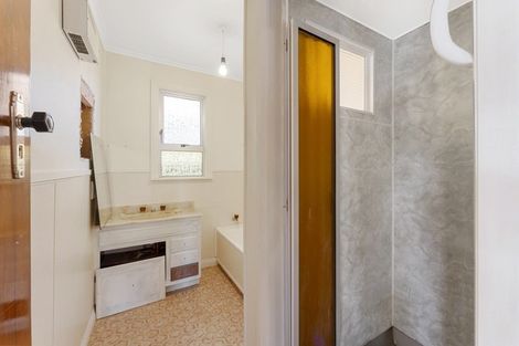 Photo of property in 31 Sanders Avenue, Westown, New Plymouth, 4310