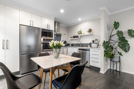 Photo of property in 6 Haka Way, Papamoa, 3118