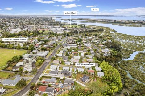 Photo of property in 115 Tirimoana Road, Te Atatu South, Auckland, 0602