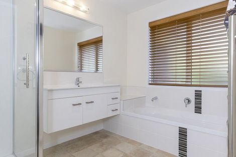 Photo of property in 2 Loloma Way, Wharewaka, Taupo, 3330