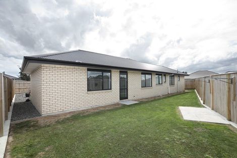 Photo of property in 17 Oldfield Lane, Marton, 4710