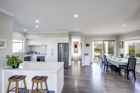 Photo of property in 31 Pacific Avenue, Poraiti, Napier, 4112