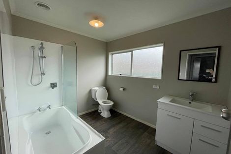 Photo of property in 11 Cherrywood Place, Western Heights, Rotorua, 3015