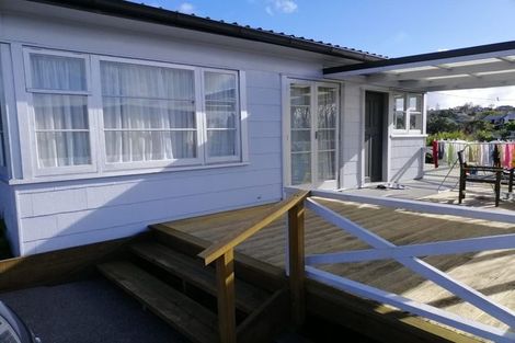 Photo of property in 78 Selwyn Road, Cockle Bay, Auckland, 2014