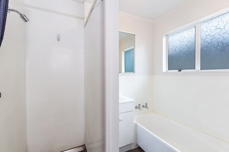 Photo of property in 51 Hyde Avenue, Richmond Heights, Taupo, 3330