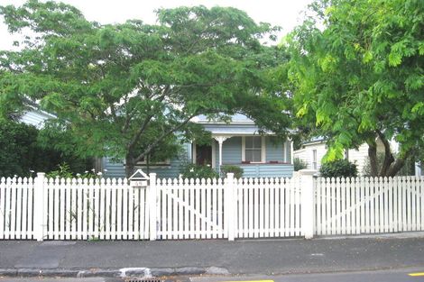 Photo of property in 48 Edenvale Crescent, Mount Eden, Auckland, 1024