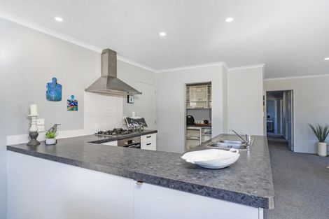 Photo of property in 42 Alf Simpson Drive, Whitianga, 3510