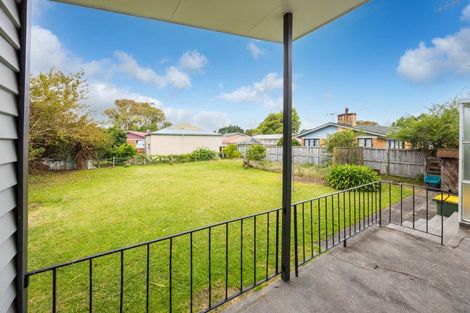 Photo of property in 16 Leeds Street, Silverdale, Hamilton, 3216