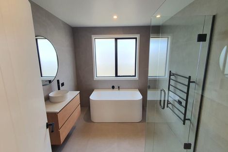 Photo of property in 1559 Waiuku Road, Waiuku, 2681