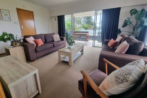 Photo of property in 21 Helvetia Road, Pukekohe, 2120