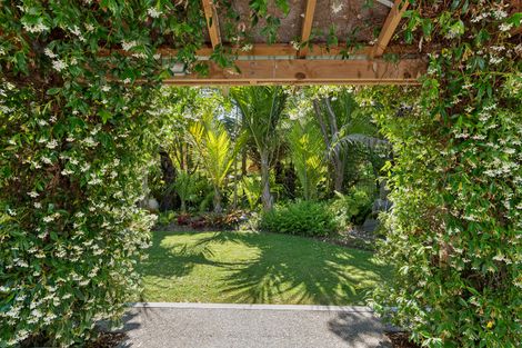 Photo of property in 18 Harbour View Road, Point Wells, Warkworth, 0986