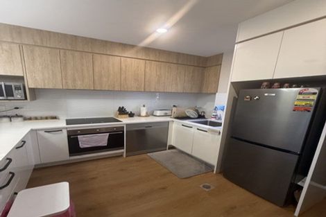Photo of property in 12/10 Newington Road, Henderson, Auckland, 0612