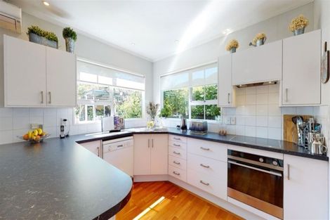 Photo of property in 14a Norton Park Avenue, Fairfield, Lower Hutt, 5011