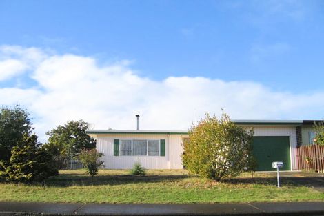 Photo of property in 2/31 Birkenhead Crescent, Flaxmere, Hastings, 4120