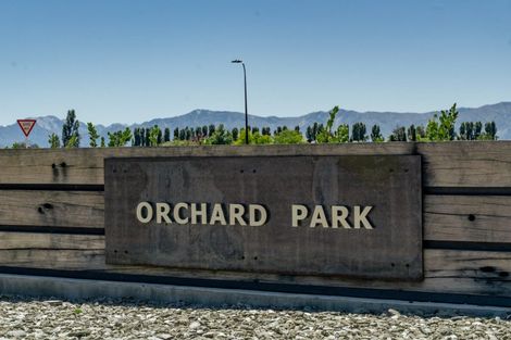 Photo of property in 3 Rubus Street, Wanaka, 9382