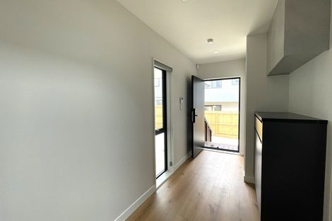 Photo of property in 43b Greenmeadows Avenue, Manurewa East, Auckland, 2102