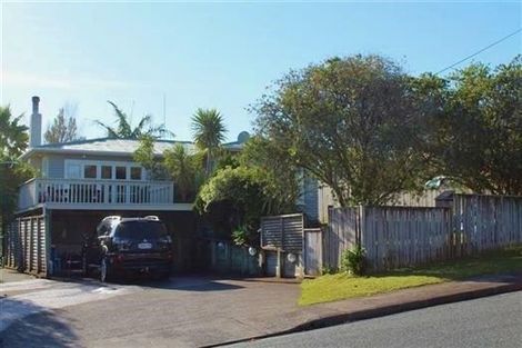 Photo of property in 1/31 Sylvan Crescent, Te Atatu South, Auckland, 0610