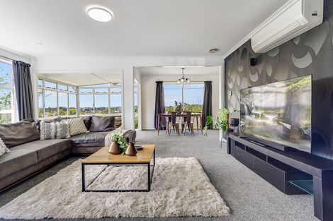 Photo of property in 9 Beaumaris Place, Dinsdale, Hamilton, 3204