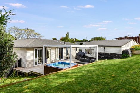 Photo of property in 65 Ranui Street, Dinsdale, Hamilton, 3204