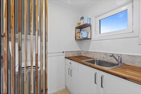 Photo of property in 77 Trewavas Street, Motueka, 7120