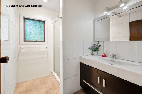 Photo of property in 3 Johnston Place, Welcome Bay, Tauranga, 3112