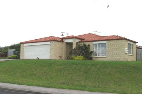 Photo of property in 14 Jadewynn Drive, Massey, Auckland, 0614