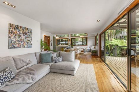 Photo of property in 104c Greenslade Road, Raglan, 3295