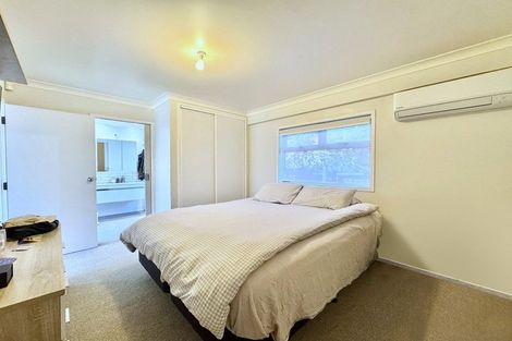 Photo of property in 3/26 Grande Vue Road, Hillpark, Auckland, 2102
