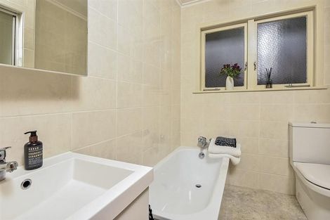 Photo of property in 3/25 Mount Albert Road, Mount Albert, Auckland, 1025