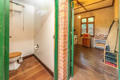 Photo of property in 21 Putiki Drive, Durie Hill, Whanganui, 4500