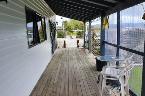 Photo of property in 6 Manawatu Street, Dobson, Greymouth, 7805