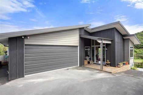Photo of property in 3a Rohe Drive, Waikawa, Picton, 7220