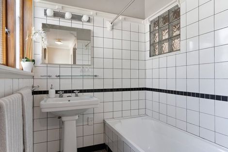 Photo of property in 77b Turret Road, Tauranga South, Tauranga, 3112