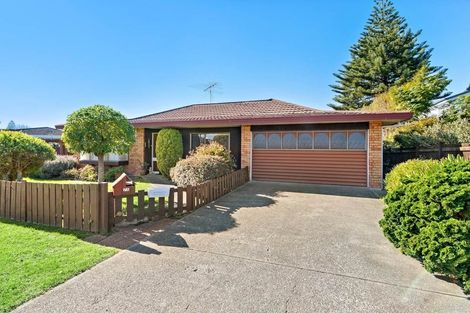 Photo of property in 1/7 Alice Avenue, Orewa, 0931