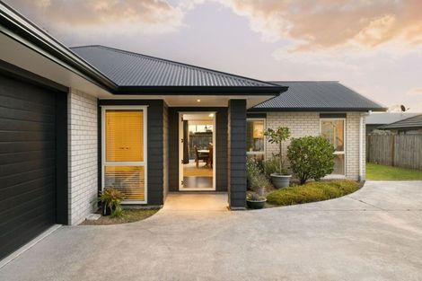 Photo of property in 9a Dover Road, St Andrews, Hamilton, 3200